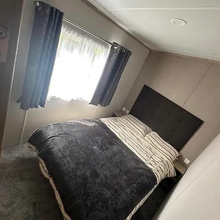 8 Guests - Pets Accepted - Seaglass Cayton Bay Holiday home