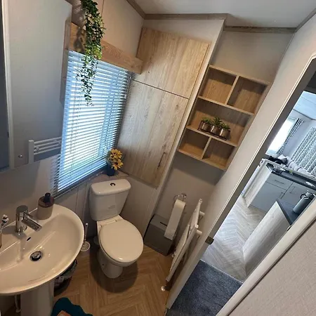 Holiday home 8 Guests - Pets Accepted - Seaglass Cayton Bay