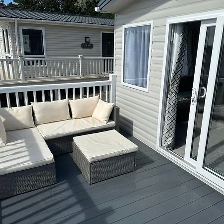 8 Guests - Pets Accepted - Seaglass Cayton Bay Holiday home *